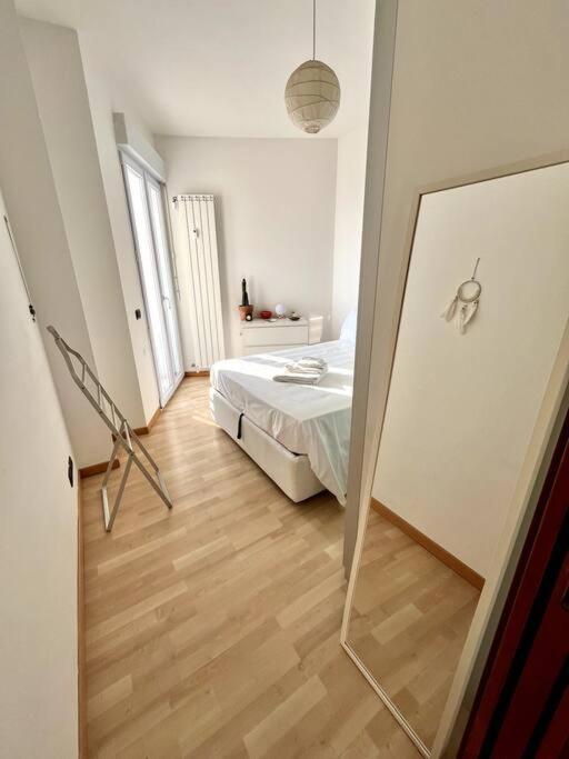 Appartement Casa Solymar à Vallecrosia Extérieur photo