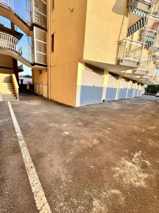 Appartement Casa Solymar à Vallecrosia Extérieur photo